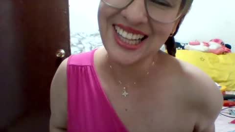 Snapshot of alisson_brand chatting on October 6, 5:20 pm alisson brand online show from October 6, 5:20 pm