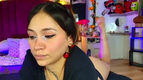 Alisson IG alisson zafiro27 online show from May 3, 3:23 am