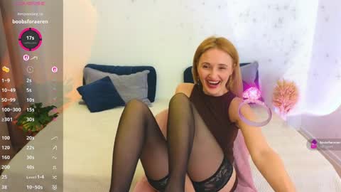 alisssarose online show from April 7, 9:06 pm