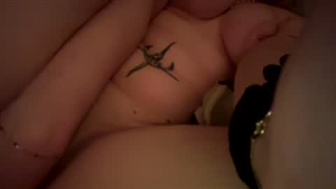 alisyngetslost online show from March 25, 11:28 am