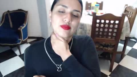 Alix online show from October 28, 12:22 am