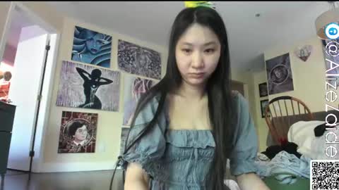 Alize Zaide online show from June 18, 7:41 pm