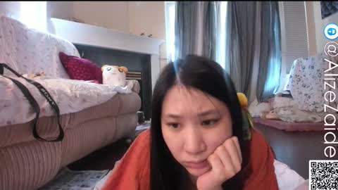 Alize Zaide online show from February 10, 9:40 pm