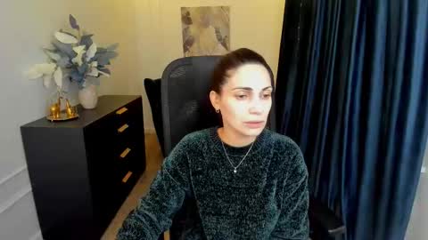 allayerty online show from November 12, 11:45 am