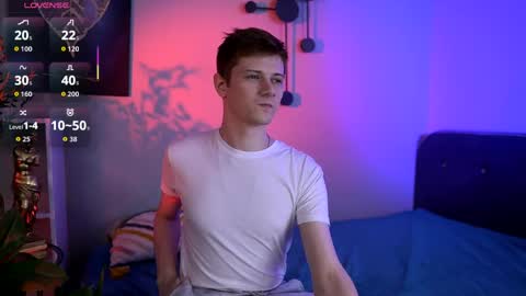 allert_ online show from May 2, 10:59 pm