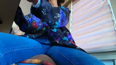 wishlist on bio online show from February 22, 8:44 pm