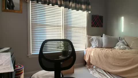 wishlist on bio online show from July 1, 11:57 pm