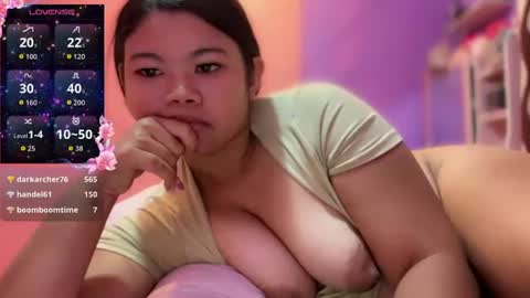 allianahpetit online show from June 26, 8:42 am
