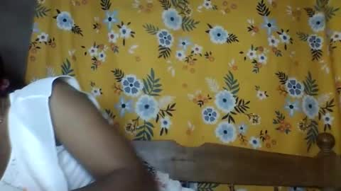 alliciax632770q online show from April 23, 10:44 pm