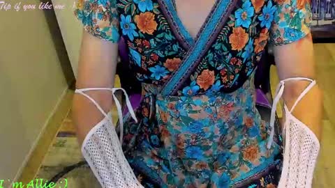 Allie online show from May 2, 2:34 pm