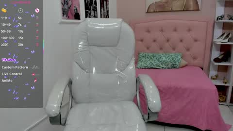 ALLISON online show from April 24, 6:43 pm