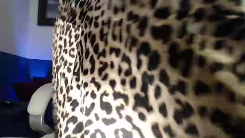 Alli online show from November 5, 9:06 pm