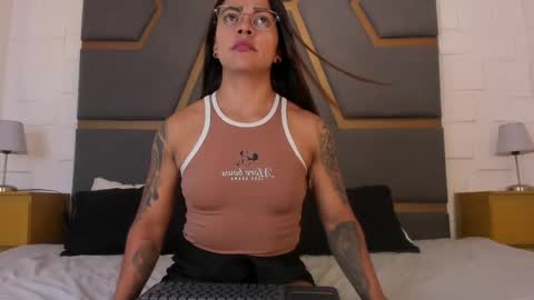 Allison Owenns online show from May 15, 4:10 am