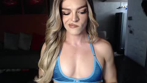 Allison Victoria online show from July 27, 1:52 pm