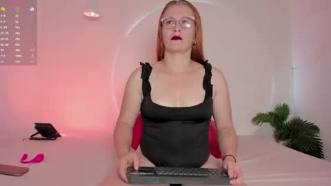 Alli  online show from October 27, 10:59 am