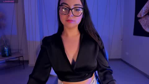 Allison Rogers online show from March 8, 3:28 am