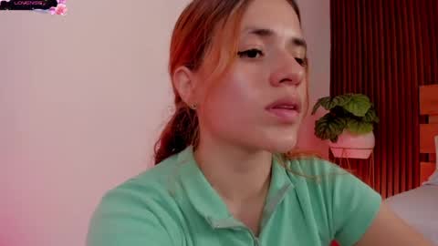 A L L I S S online show from April 30, 9:19 pm