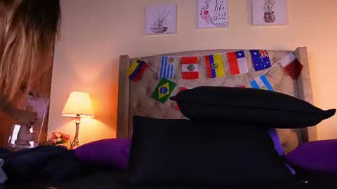 allisson online show from June 20, 12:11 pm
