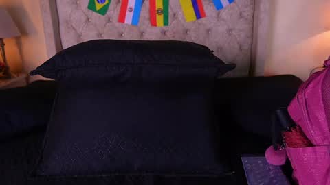 allisson online show from July 13, 12:09 pm