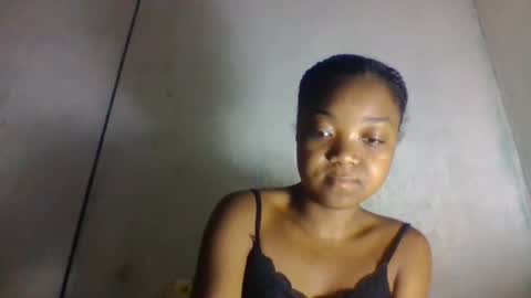 allizida01 online show from May 28, 6:00 am