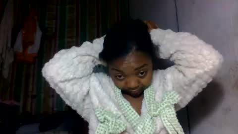 allizida01 online show from June 22, 2:39 am
