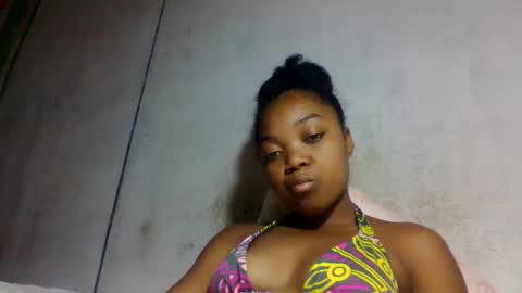 allizida01 online show from June 10, 9:35 pm