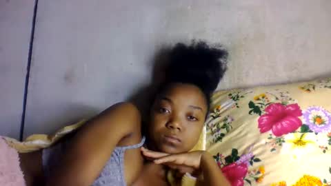 allizida01 online show from May 27, 1:57 am