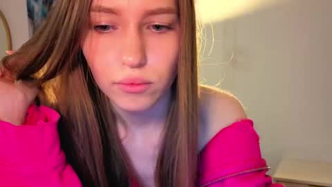 Axi online show from May 3, 6:47 pm