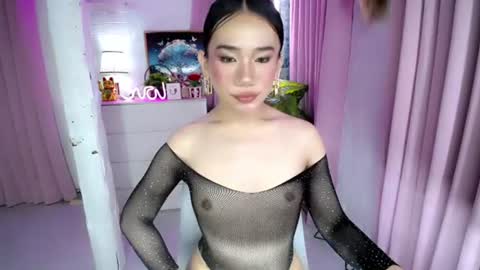 mj online show from July 25, 2:42 am