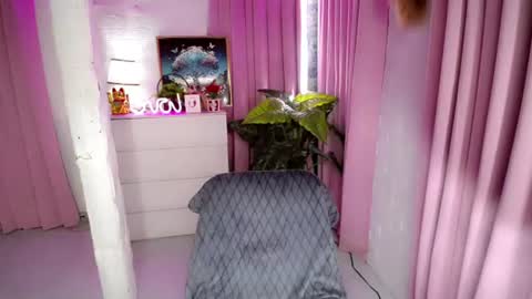 mj online show from July 2, 3:23 am