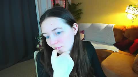 alluringeyess online show from April 23, 4:41 pm