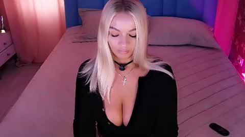 AlwaysHot online show from July 3, 3:33 am