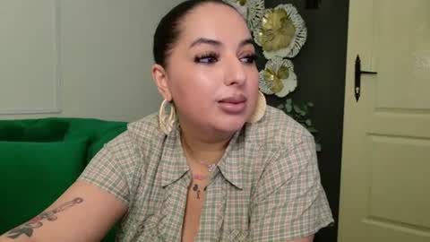         online show from June 22, 3:08 pm