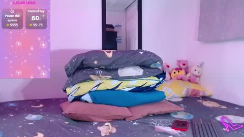 Allysonstonnes online show from November 21, 2:09 am