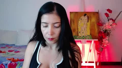 Snapshot of alma_art_ chatting on September 22, 9:08 pm alma_art_ online show from September 22, 9:08 pm