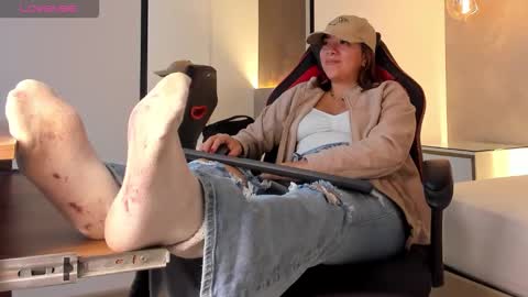 ALMA FENIX  online show from October 30, 12:50 pm