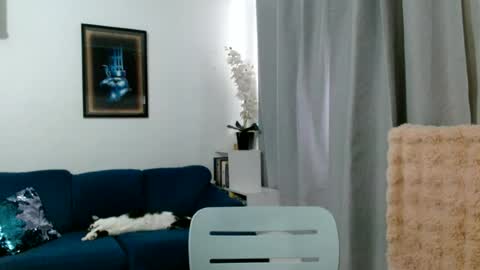 Alma online show from July 30, 6:19 pm