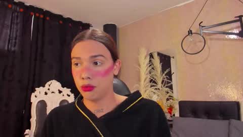 Santy online show from February 4, 7:29 pm