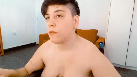 Almond online show from December 22, 7:10 pm