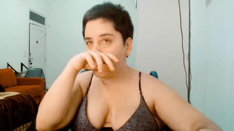 Almond online show from January 11, 2:17 am