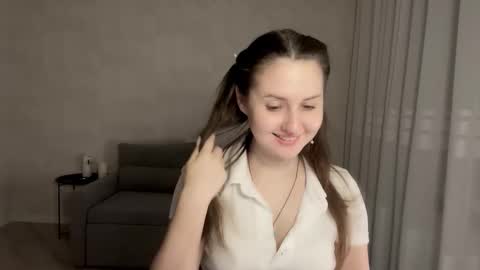 Anna online show from November 22, 1:15 am