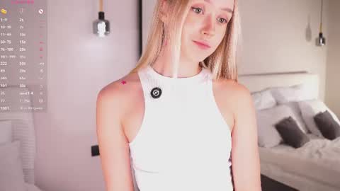 Lia online show from July 31, 3:18 am