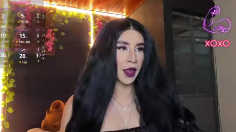 Hazel Bowie online show from July 13, 4:05 am