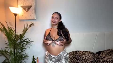 alongcamelexy online show from October 4, 3:15 am