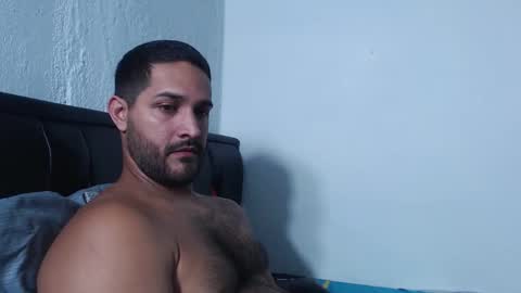 alonxoo online show from March 2, 12:26 am