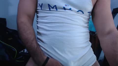 alonxoo online show from December 5, 4:26 am