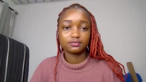 Alora online show from March 28, 1:29 am