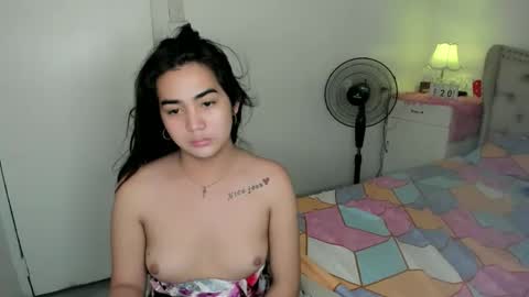 alovelydollnica online show from November 20, 5:17 am