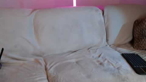 Alpha Jax online show from October 10, 10:03 pm