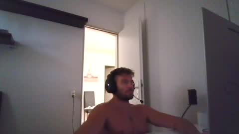 alphah_hunk online show from July 20, 4:42 pm